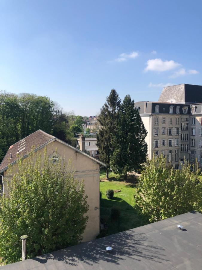Appart Meuble 45M2 Calme Et Lumineux Au Continental Vittel Exteriör bild